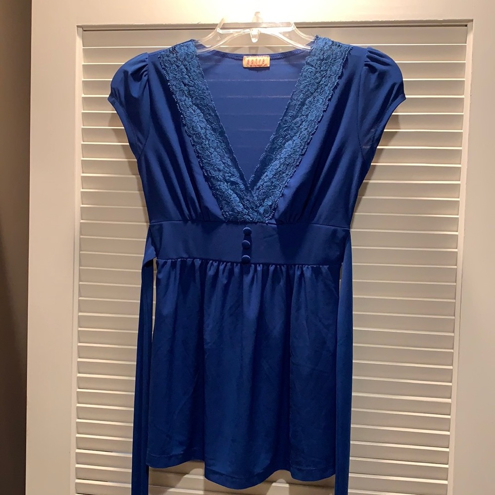 Astra Blue Top